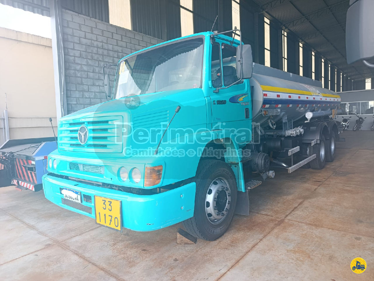 CAMINHAO MERCEDES-BENZ MB 1620 Tanque Aço Truck 6x4 Perimetral Caminhões APARECIDA DE GOIANIA GOIAS GO